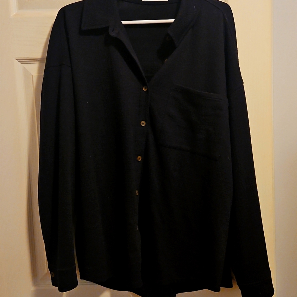 OAK + FORT BUTTON UP TOP